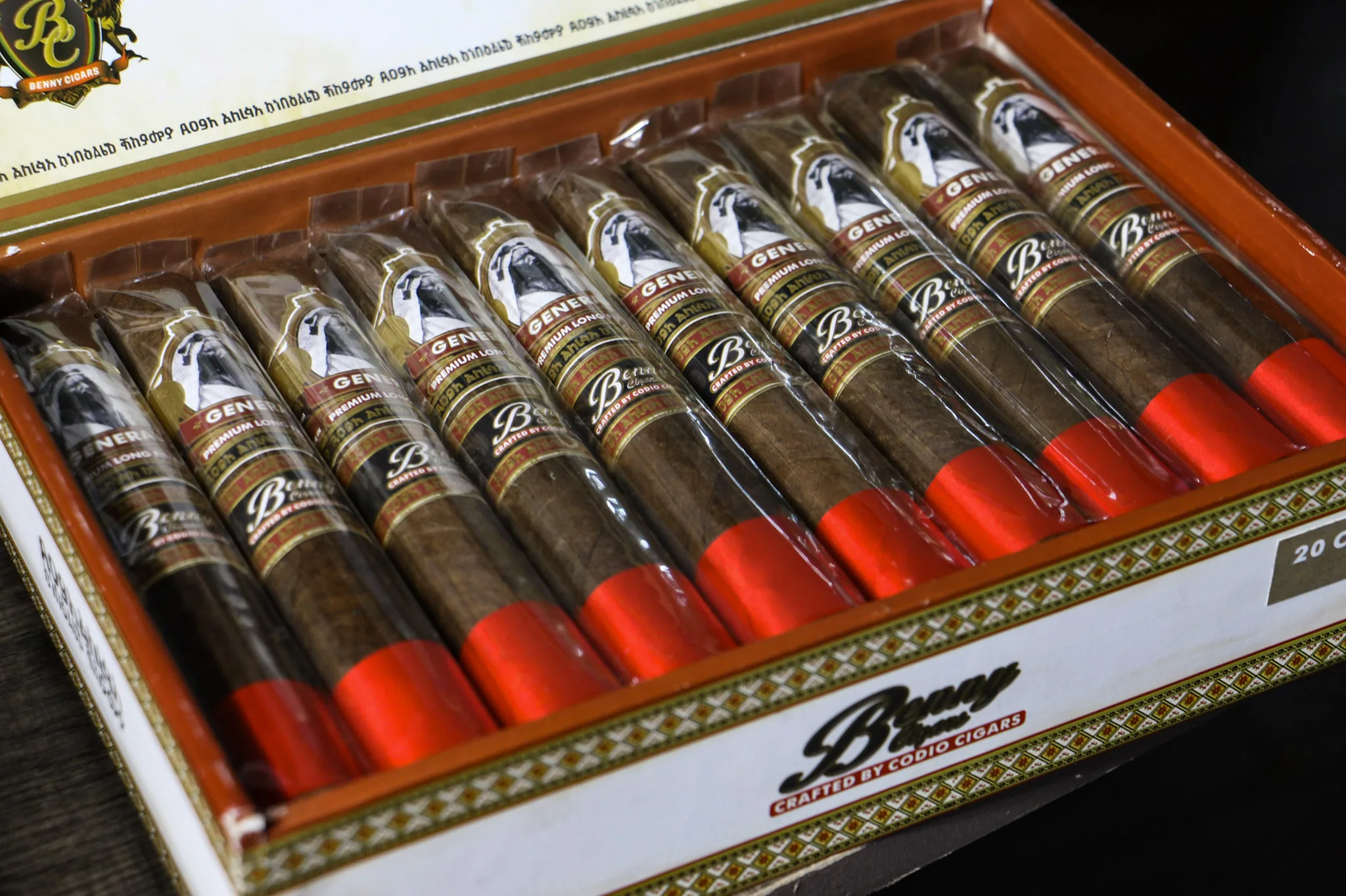 Benny Cigars lined up in the box